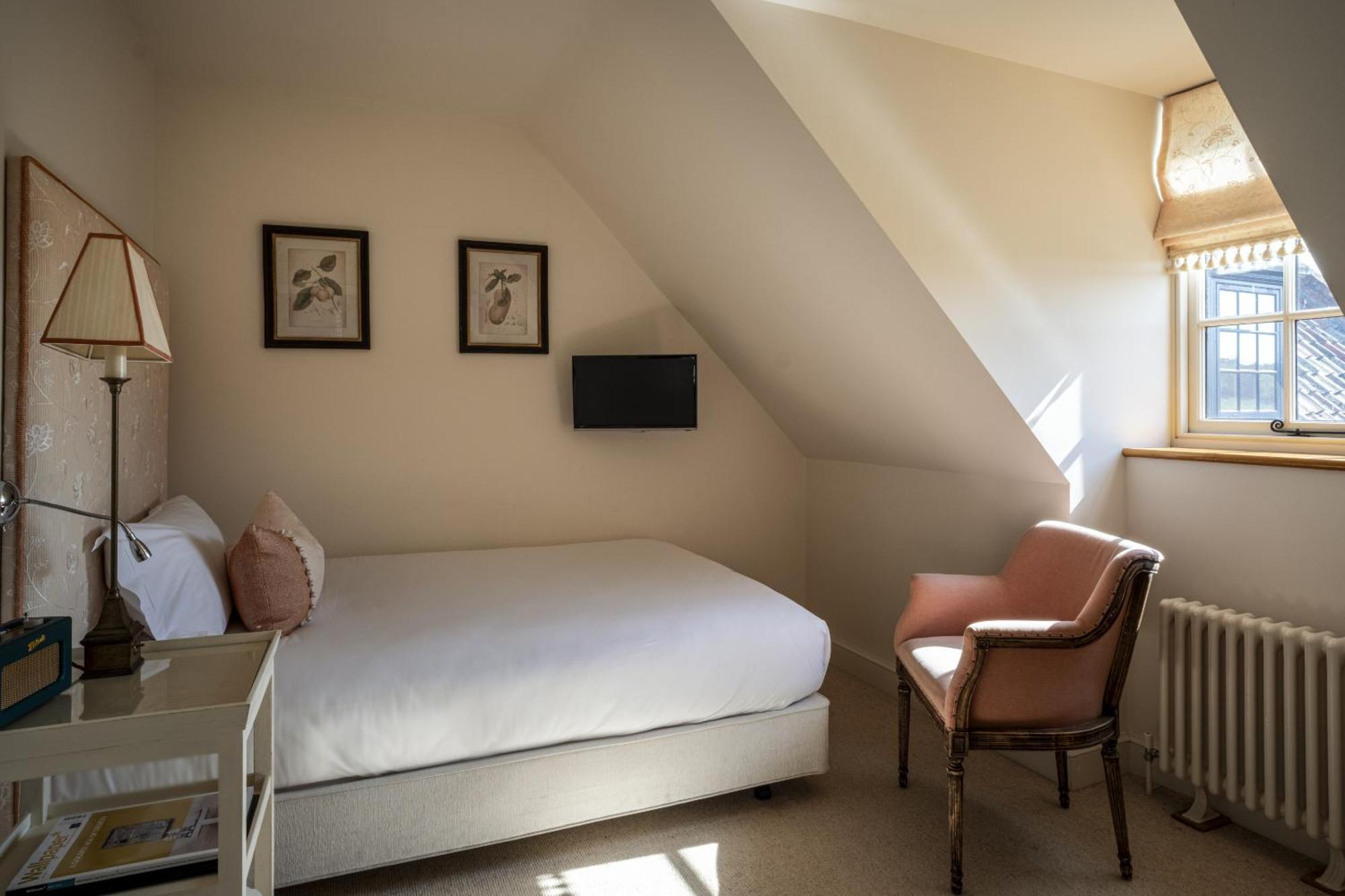 The Old Hall Hotel 5*