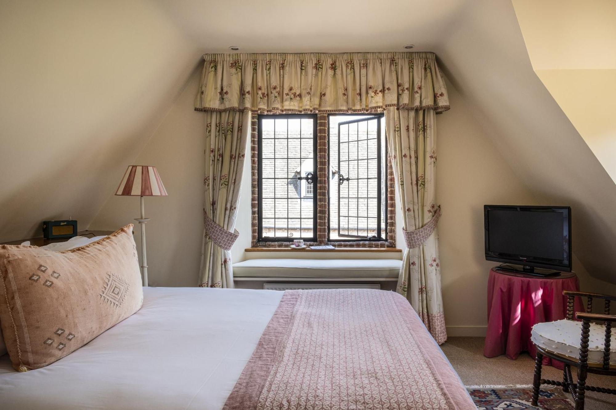 Hotel The Old Hall Ely